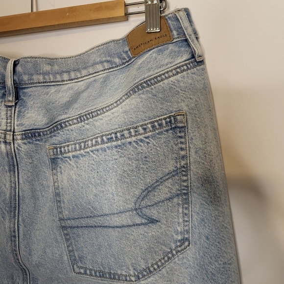 American Eagle 90s Straight  Comfort Stretch Waistband Blue Jeans Size 16/33W - Picture 9 of 15